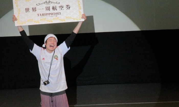 2,000人の前でプレゼンし優勝した森田松之助